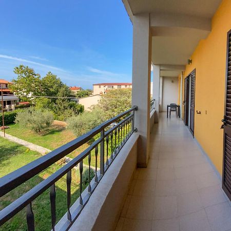 Apartments Malvina Rovinj Luaran gambar