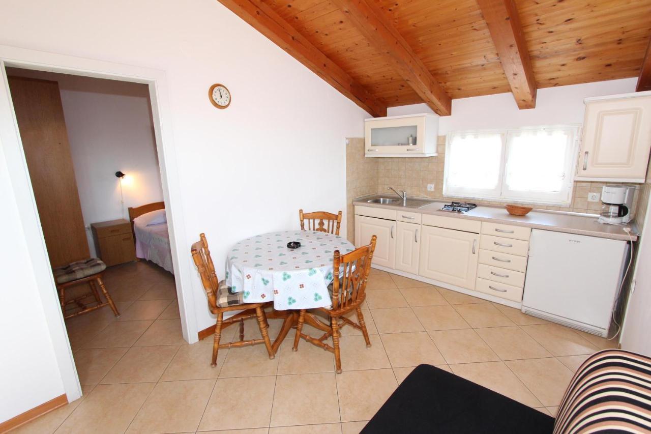 Apartments Malvina Rovinj Luaran gambar